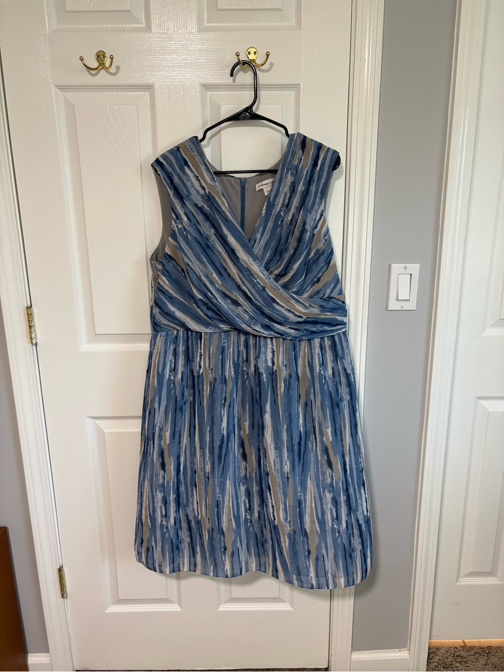 Coldwater Creek Blue, Gray & Cream Sleeveless Faux-Wrap Dress